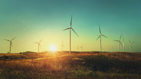 QLD, Rio Tinto sign clean energy deal