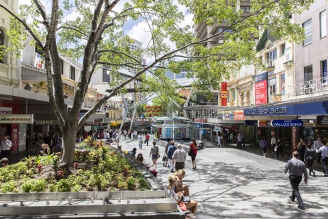 Major shopping centres to convert to green energy