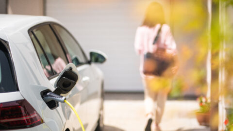 AGL, ARENA begin smart charging homes trial